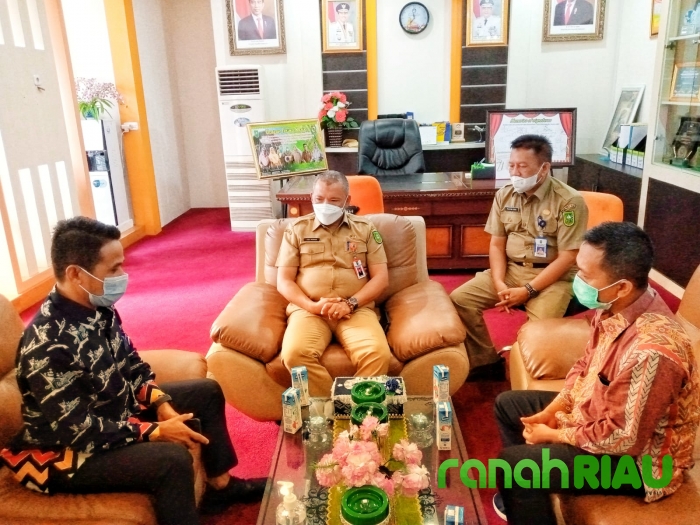 Audiensi ke Dinas Pendidikan, KPU Riau bahas Pemutakhiran data pemilih Pemula